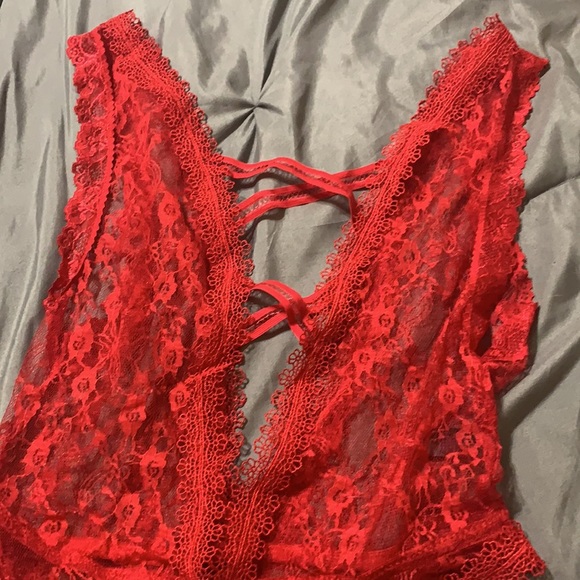 Never been worn red lace bodysuit - Picture 2 of 7